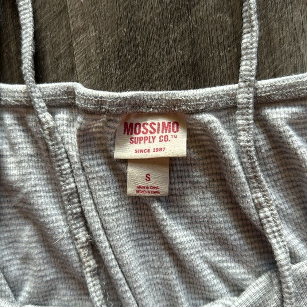 Small Mossimo Romper - Picture 2 of 3